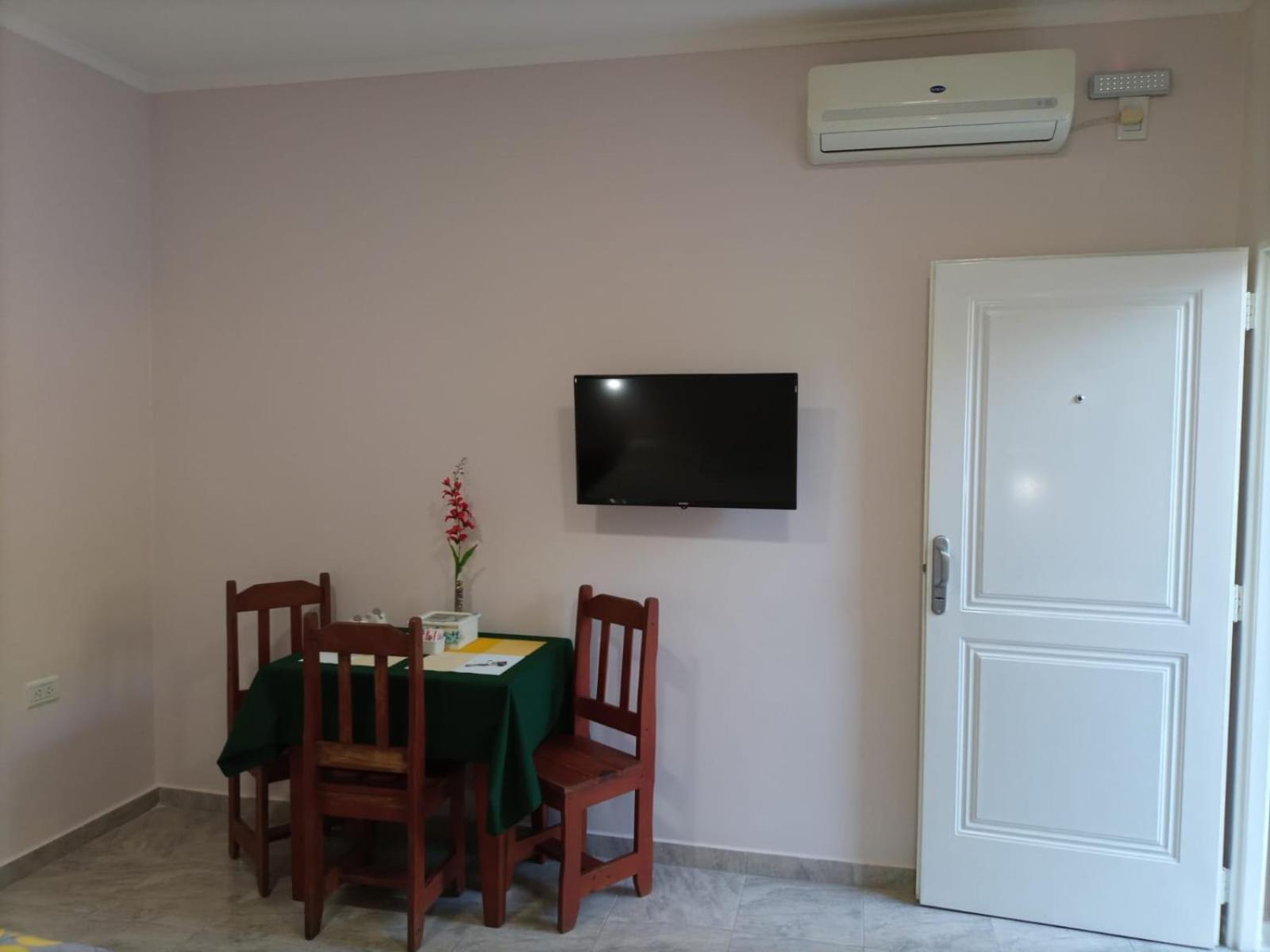 Hotel Village Del Sol Пуерто Игуасу Екстериор снимка