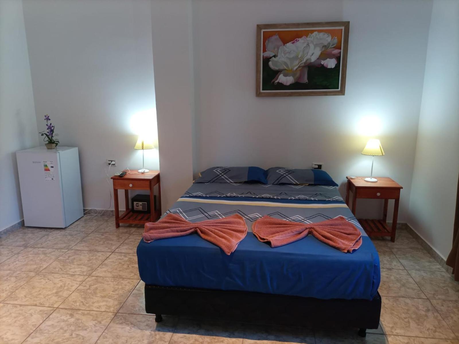 Hotel Village Del Sol Пуерто Игуасу Екстериор снимка